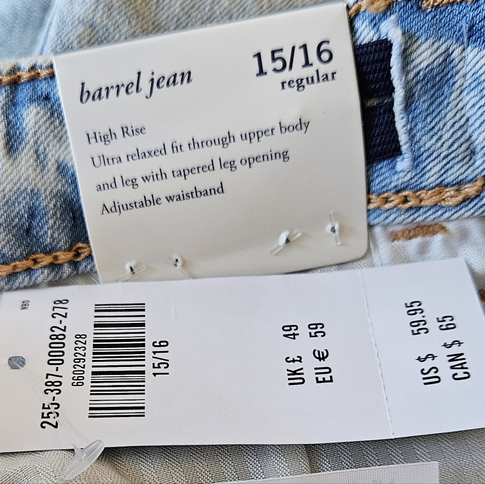 NWT Abercrombie Kids High Rise Barrel Jeans Light Blue Denim Girls 15/16 - Picture 11 of 14